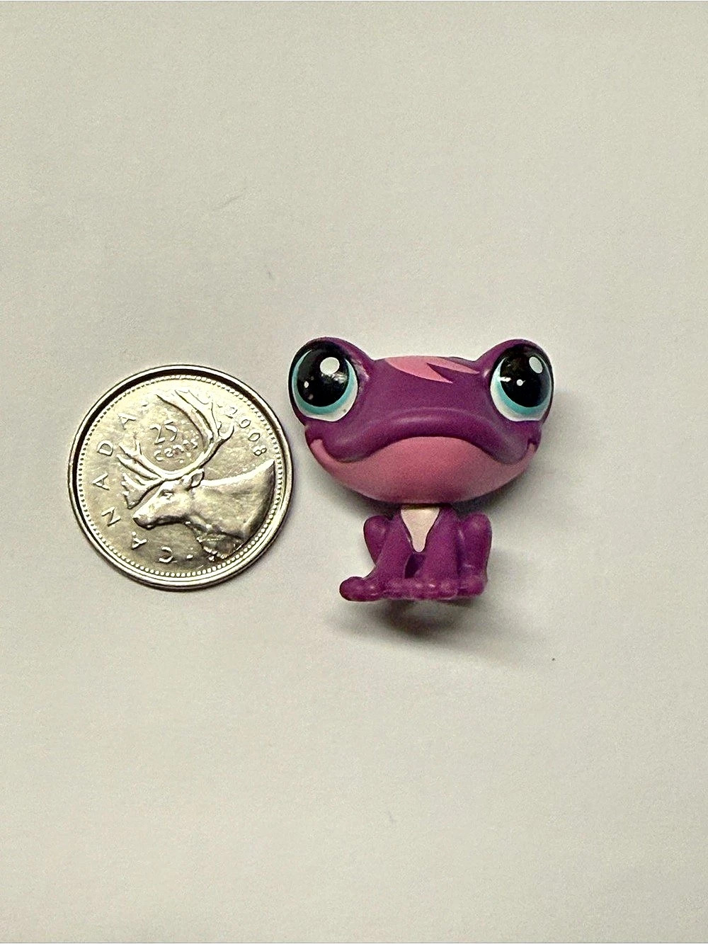 Hasbro Littlest Pet Shop #337 Landon Lilypad Baby